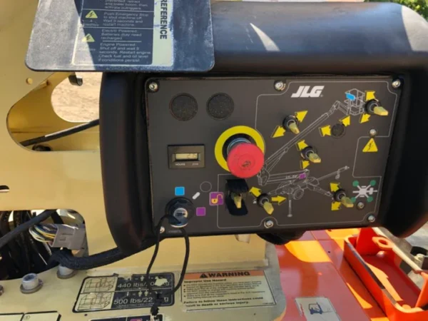 14 JLG T350 Tow Behind Boom Lift controls