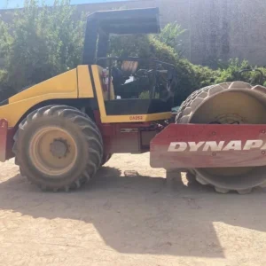 Dynapac 84 Vibratory Padfoot Compactor Roller