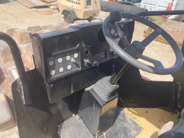 Dynapac 84 Vibratory Padfoot Compactor Roller steering wheel