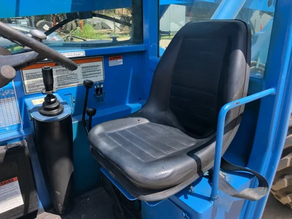 JLG Gradall 534D9-45 Telehandler Rough Terrain Forklift driver seat