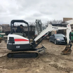 2012 Bobcat E32 Mini-Crawler Excavator