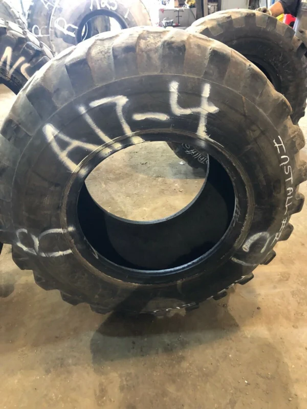Used Tires A17-4